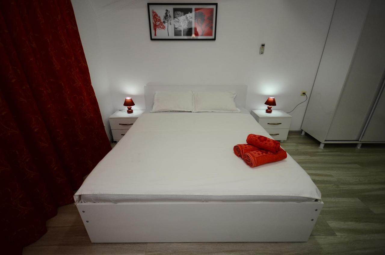 Aparthotel My Home Batoumi Extérieur photo